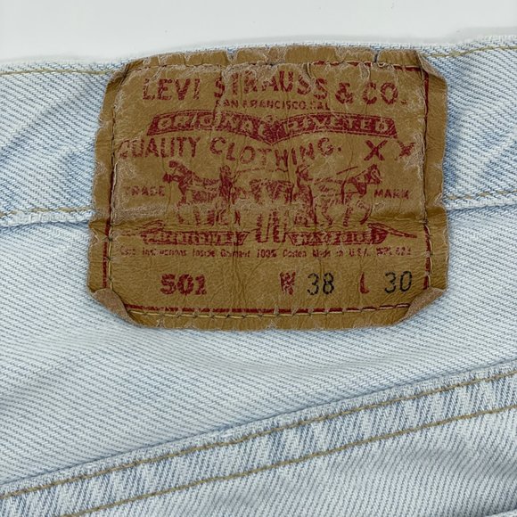 Mens Levi's 501 Button Fly High Rise Shorts - Picture 5 of 14